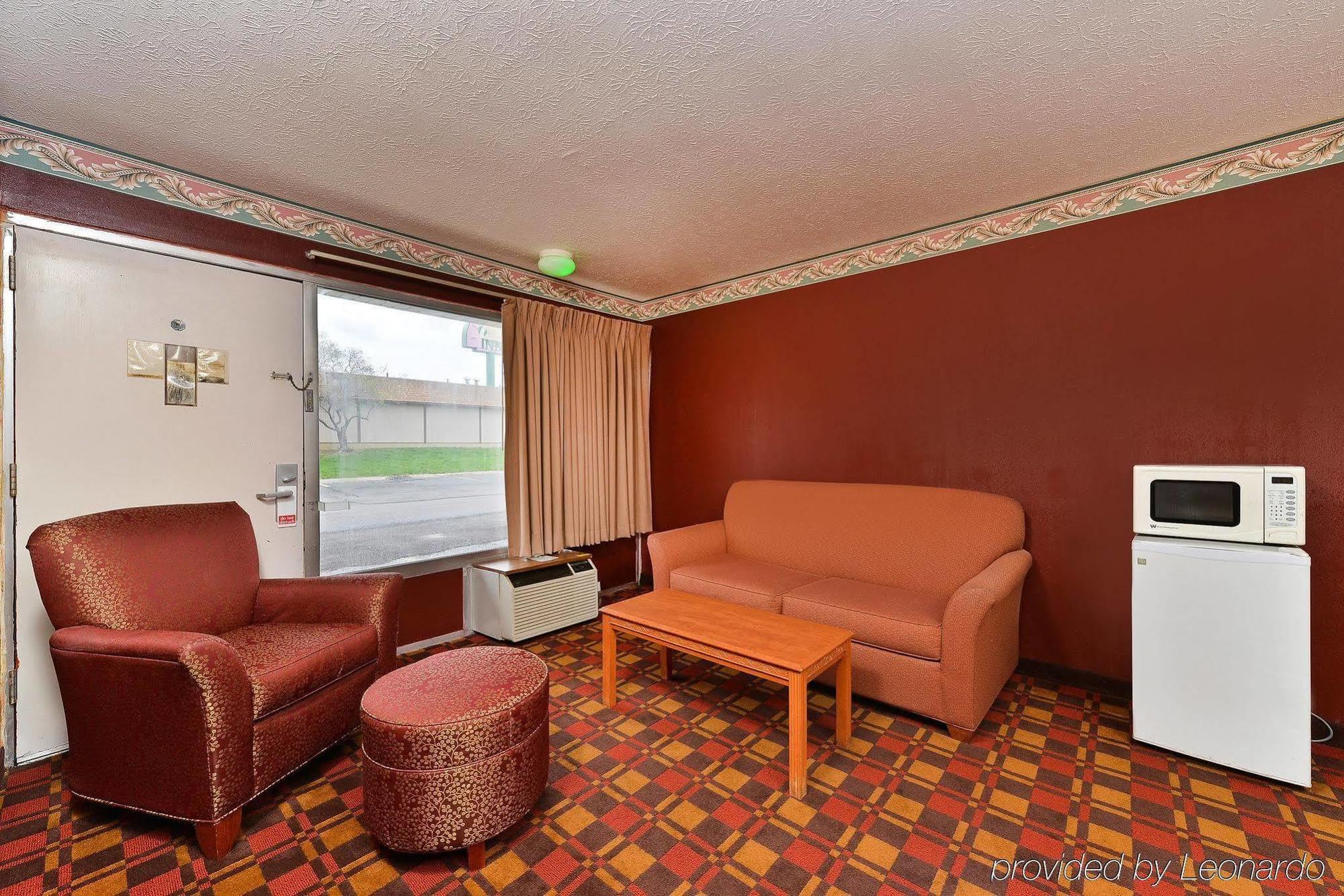 Red Roof Inn Indianapolis East Exterior foto