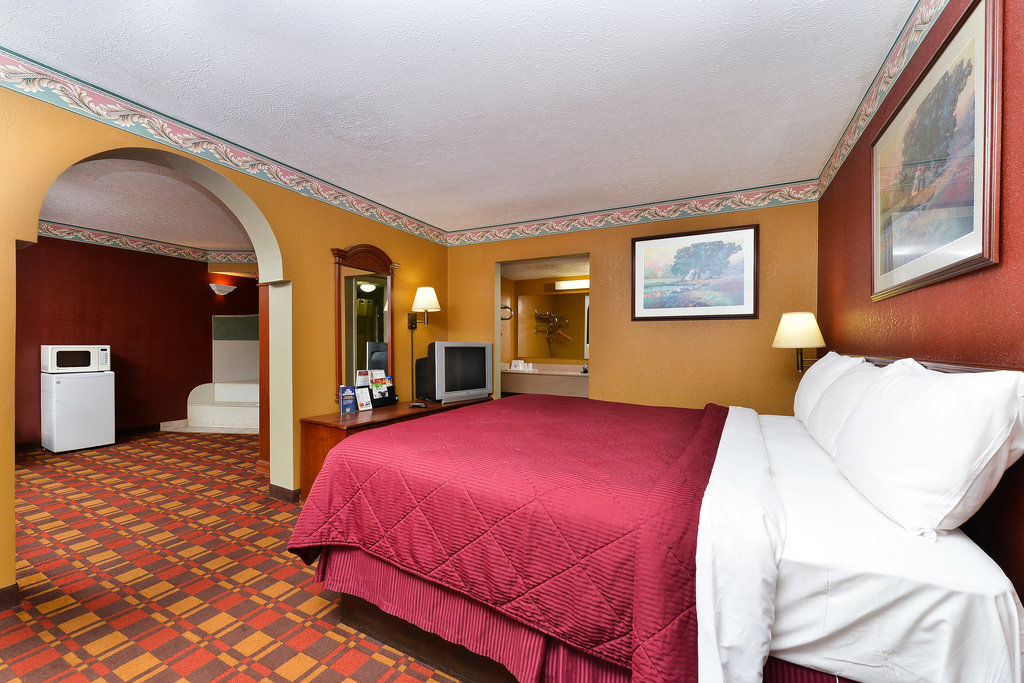Red Roof Inn Indianapolis East Exterior foto